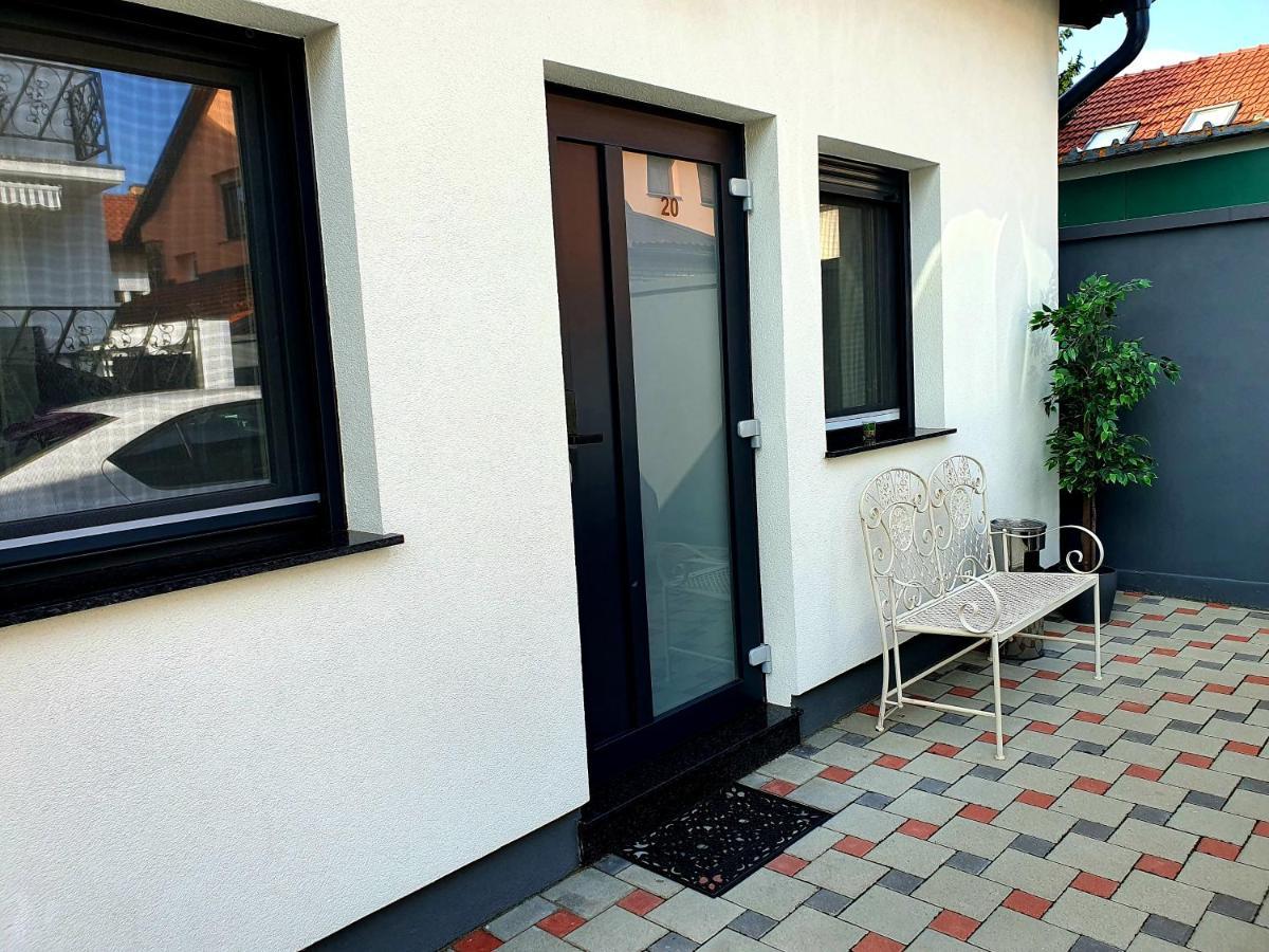 Central Luxury Apartments Varaždin Quarto foto