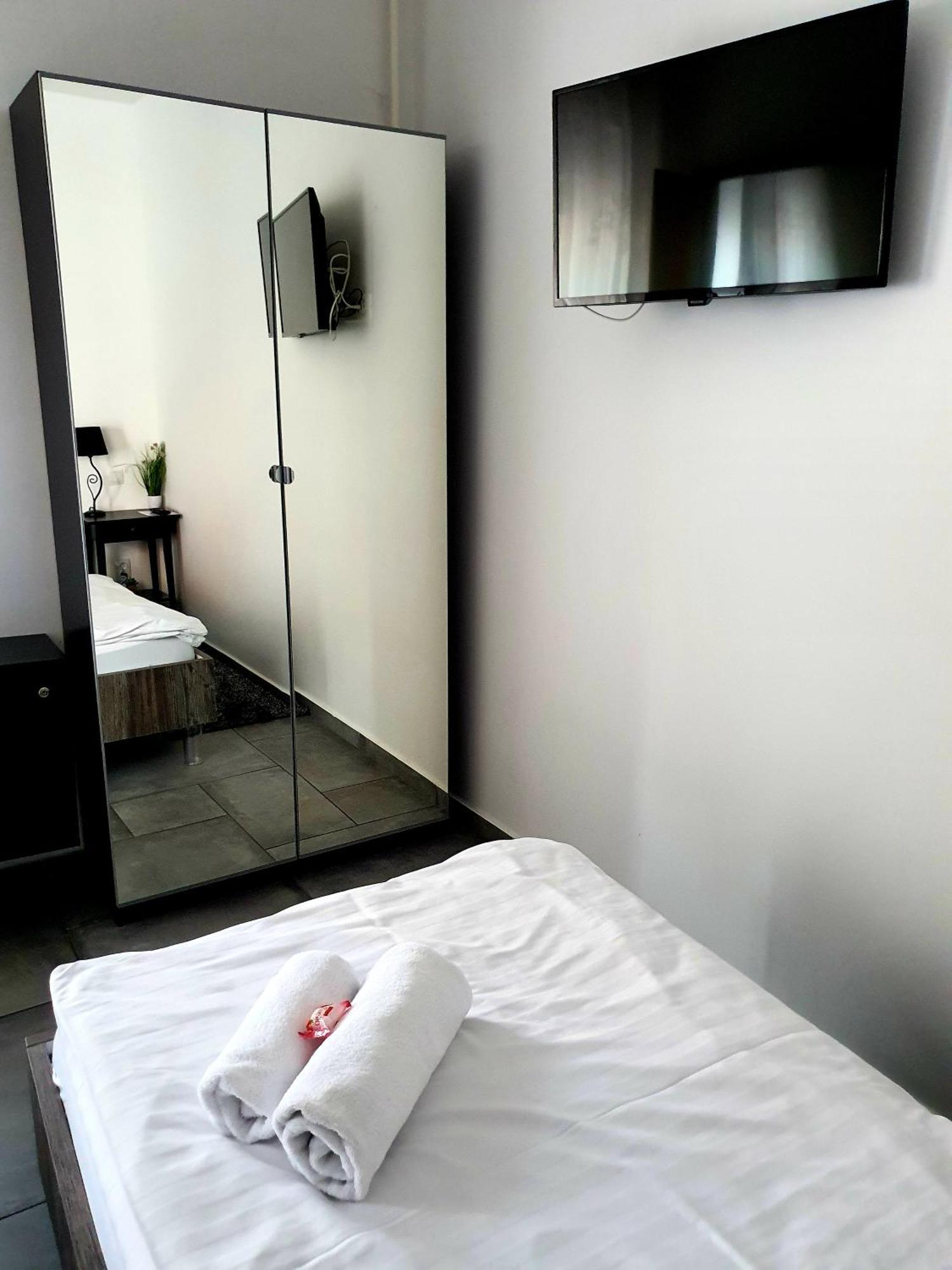 Central Luxury Apartments Varaždin Quarto foto